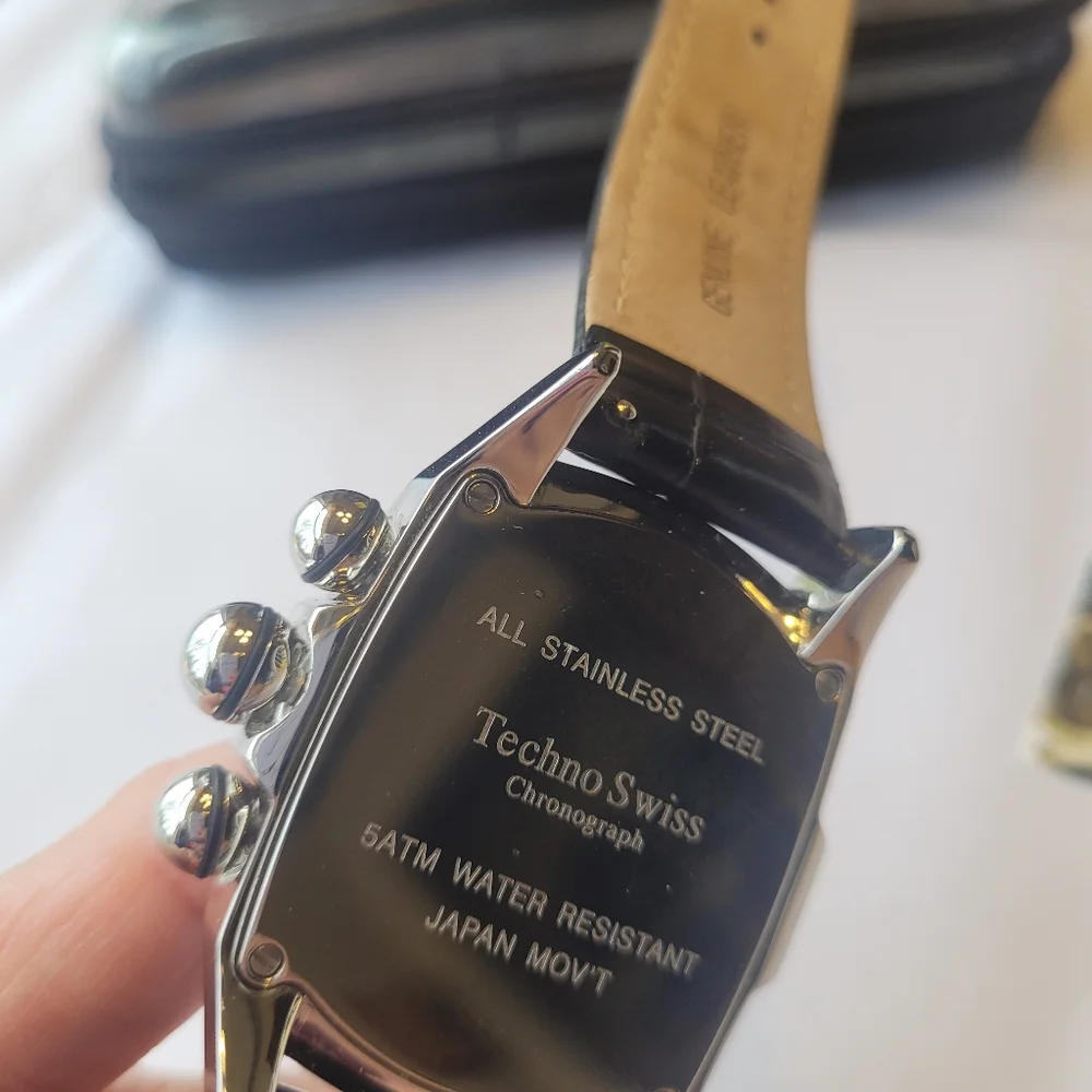 Techno Swiss Black Wearable Watch w/case - Picture 4 of 4